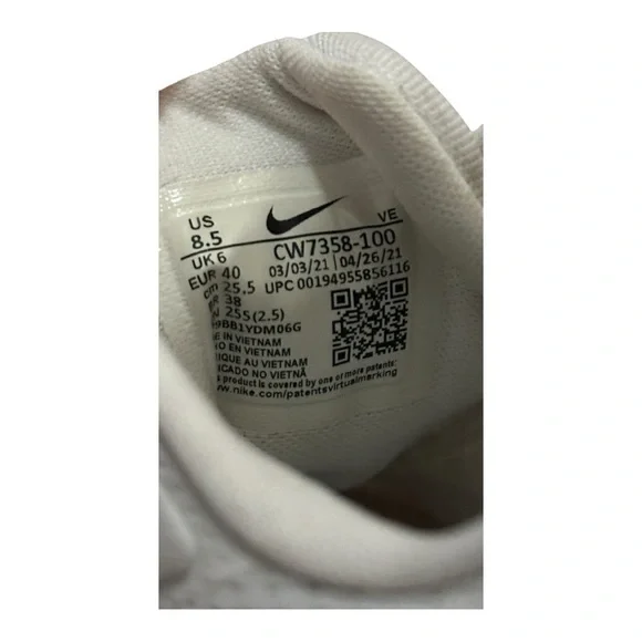 WMNS Nike Air Zoom Pegasus 38 White Silver Size 8.5 - Picture 4 of 12